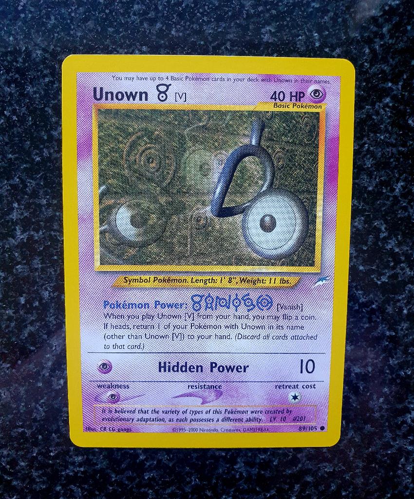 Pokemon Unown V, Ophalen of Verzenden, Zo goed als nieuw, Losse kaart