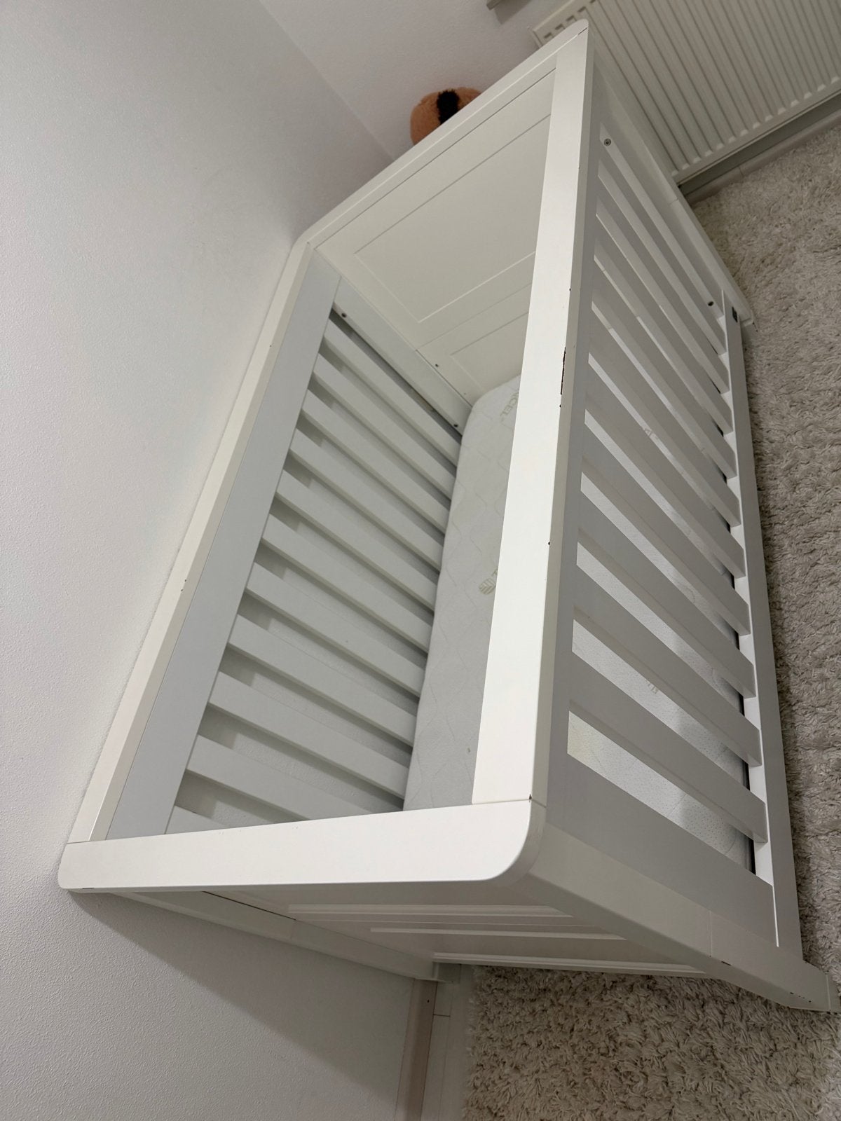 Wit TWF Babybedje met Matras - Zo goed als nieuw, 70 tot 85 cm, Zo goed als nieuw, Lattenbodem, 140 tot 160 cm