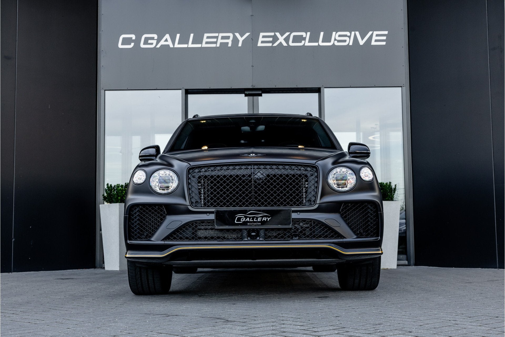 Bentley Bentayga 4.0 V8 S Black Edition - Panorama | B&O | S, Auto's, Automaat, Gebruikt, Zwart, Vierwielaandrijving