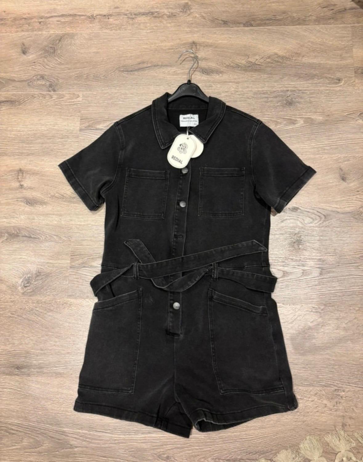 Playsuit zwart/antraciet vsn merk Redial maat M ongedragen, Ophalen of Verzenden, Nieuw, Maat 38/40 (M), Zwart