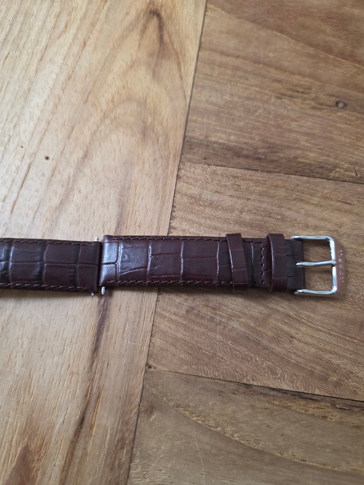 Tissot horlogebandje bruin leer 18mm, Ophalen of Verzenden, Zo goed als nieuw, Info@tissotwatches.com, Tissot SA