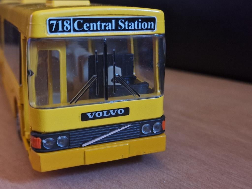 NGZ Volvo Articulated B10M bus, Ophalen of Verzenden, Nieuw, Bus of Vrachtwagen, NZG