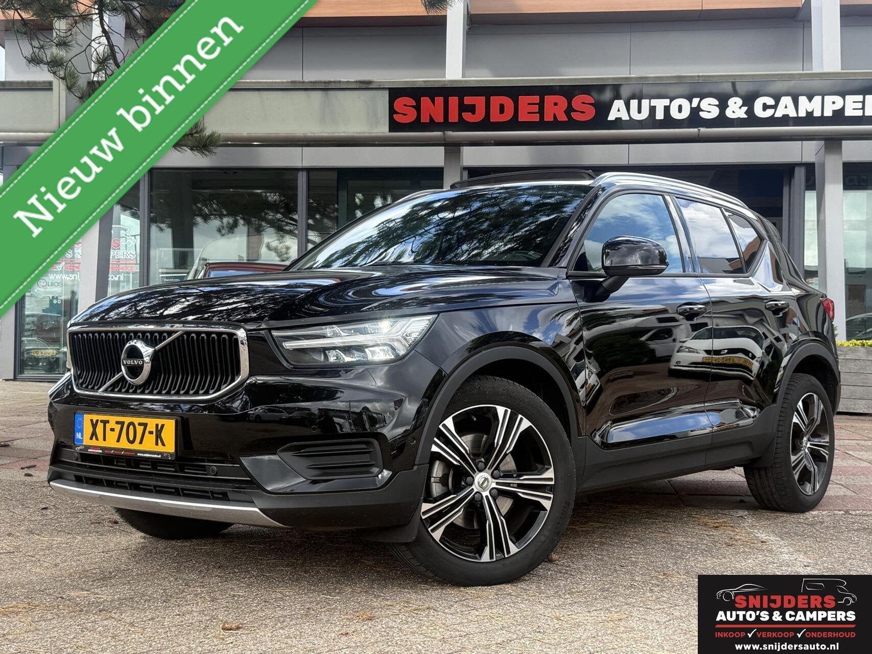 Volvo XC40 2.0 T4 Inscription trehaak panoramadak, Zwart, Origineel Nederlands, Bedrijf, 93 €/maand