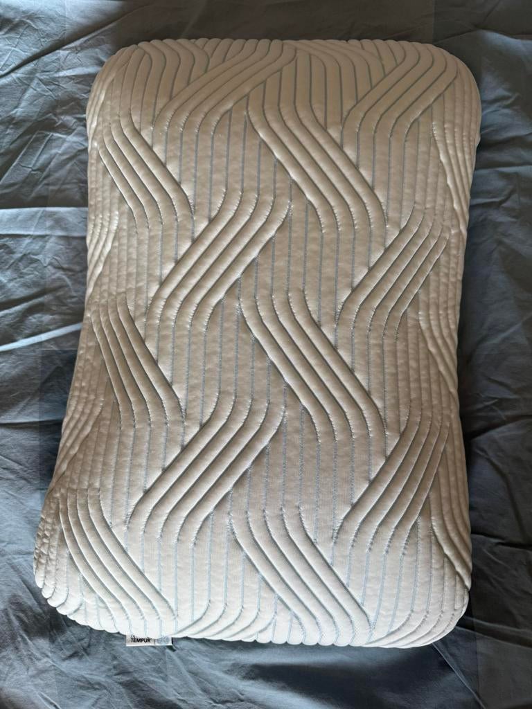 Tempur SmartCool hoofdkussen, Kussen, Pillow, Ophalen, Eenpersoons, Wit, Zo goed als nieuw