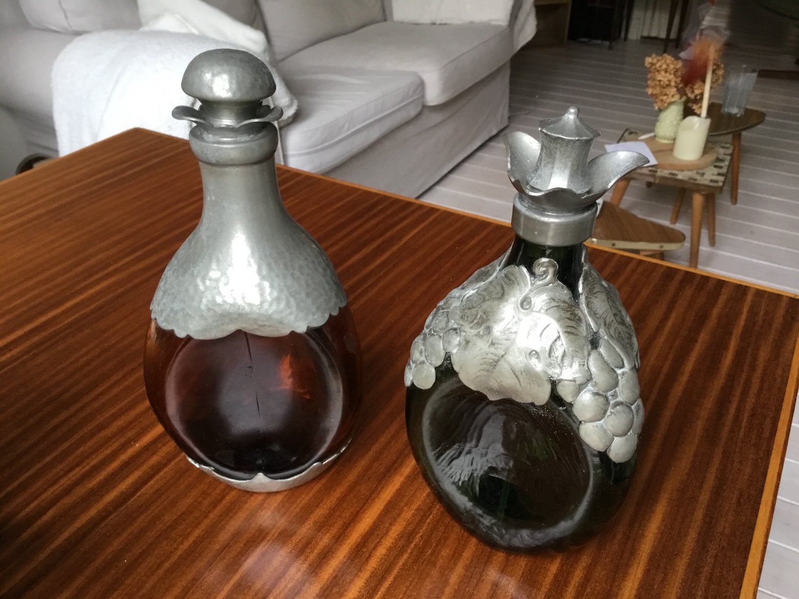 2 leuke oude flessen met tin bekleed., Ophalen, Zo goed als nieuw