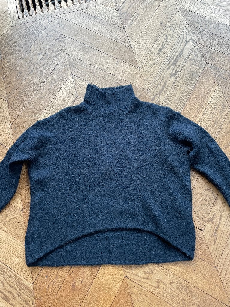 H&M prachtige  blauwe lange trui maat S Nieuw, H&M, Blauw, Nieuw, Ophalen of Verzenden