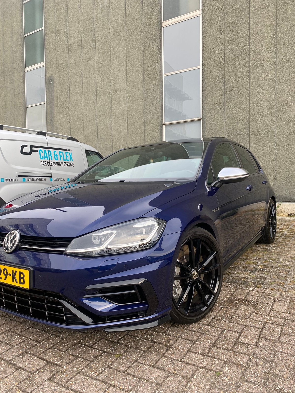 Golf 7.5 R 310 PK FULL BIG BRAKE KIT BREMBRO, Auto's, Volkswagen, Automaat, 1490 kg, 4 cilinders, 1984 cc