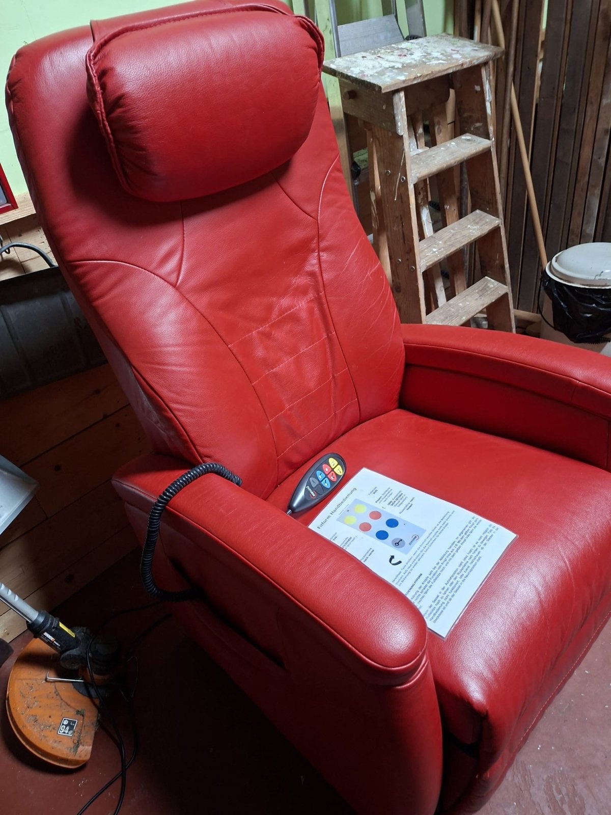 Sta-op Stoel - Rood Leer, Huis en Inrichting, Ophalen, Gebruikt, Leer, 75 tot 100 cm