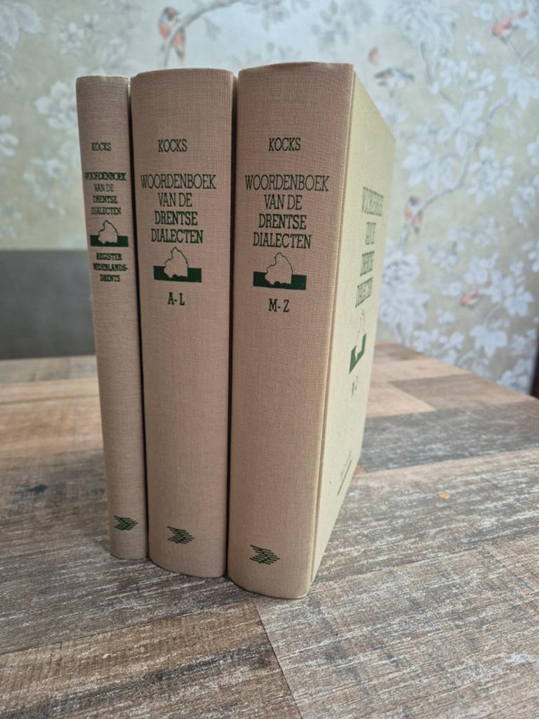 Woordenboek van de Drentse Dialecten (3 delen), Boeken, Woordenboeken, Ophalen of Verzenden