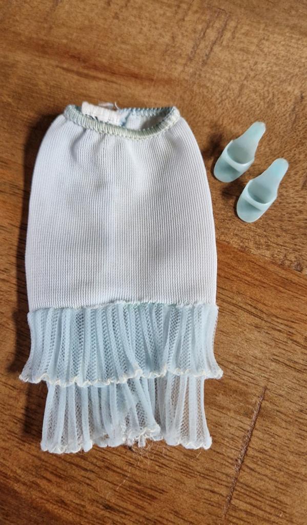 Barbie vintage ot's met lingerie rokje, Ophalen of Verzenden, Gebruikt