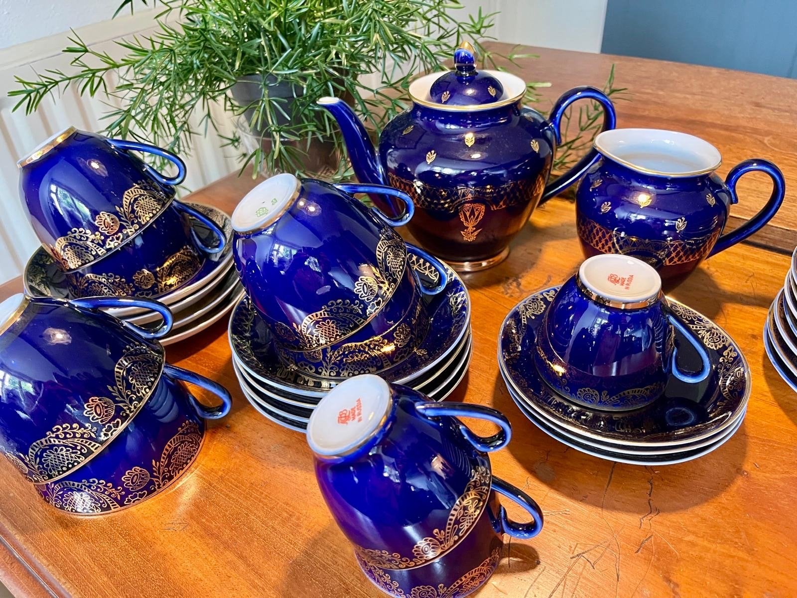 Antiek donkerblauw Russisch Theeservies, Antiek en Kunst, Ophalen