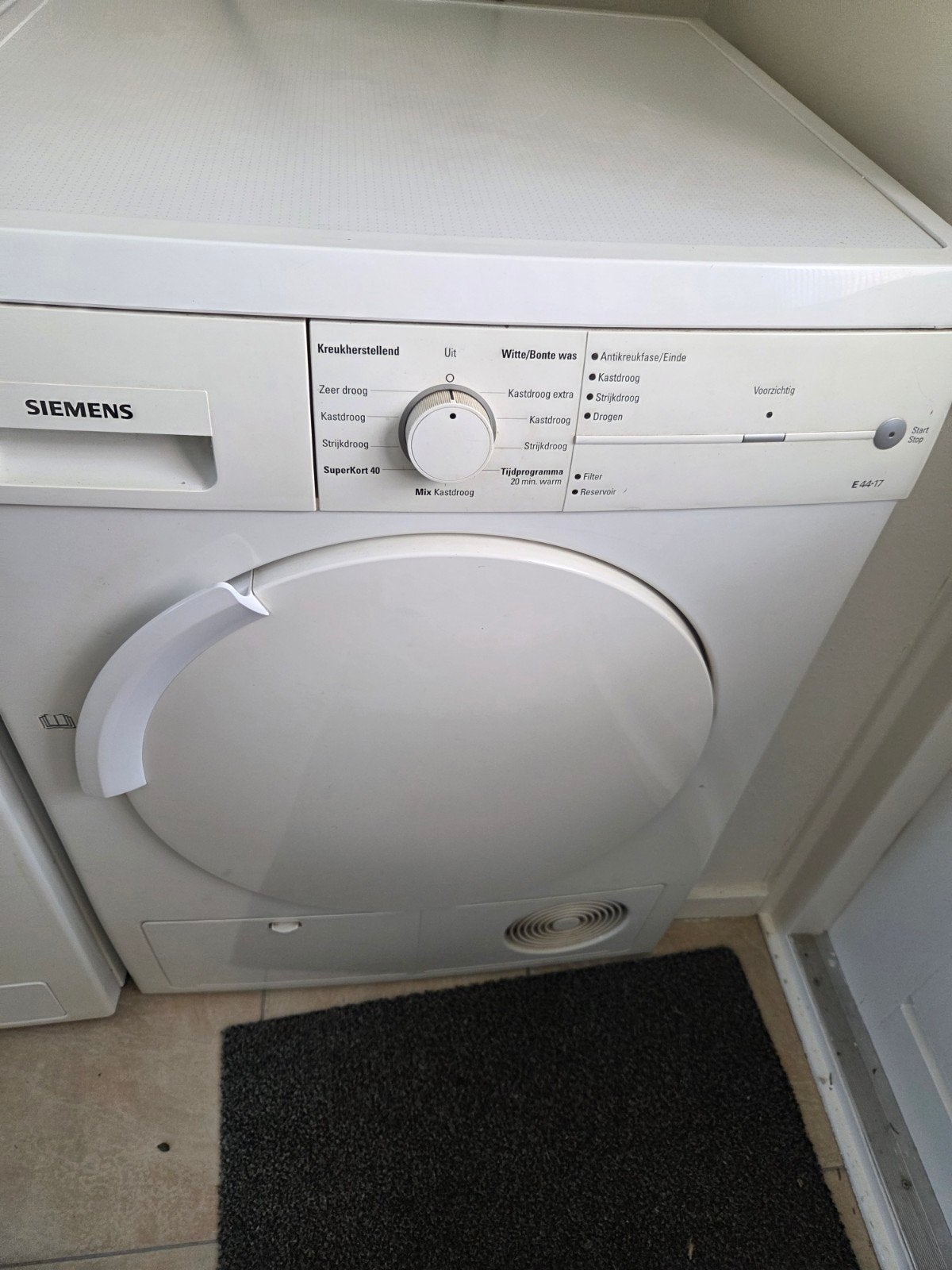 Siemens WT44E173NL/25 Condensdroger - Goede staat, Ophalen, 6 tot 8 kg, Gebruikt, 85 tot 90 cm