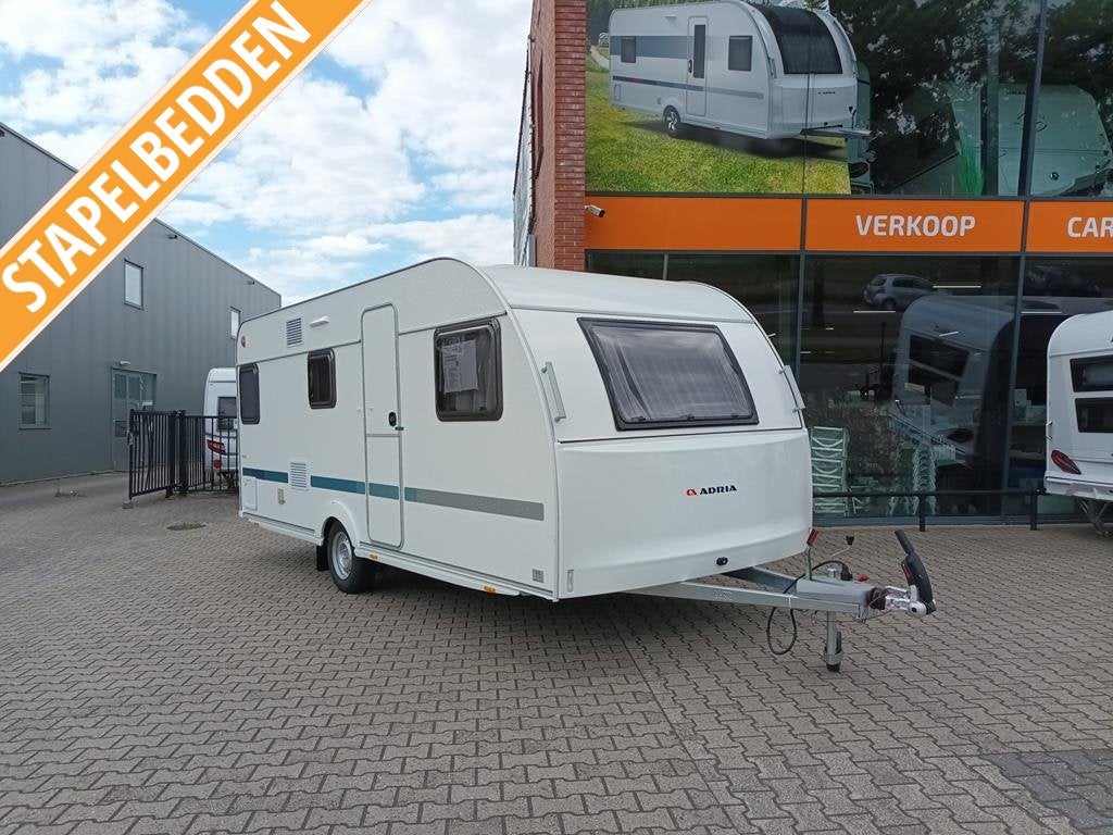 Adria Aviva 522 PT, Schokbreker, Bedrijf, Treinzit, Adria