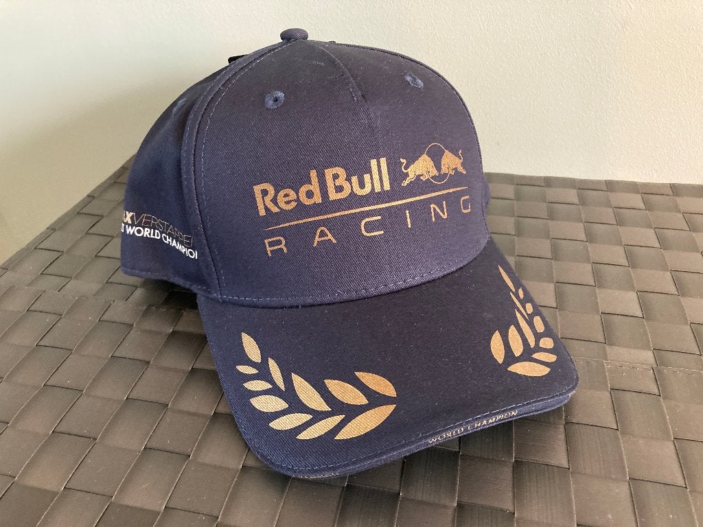 ✅ Max Verstappen 2021 World Champion pet Red Bull Racing, Ophalen of Verzenden, Nieuw, Formule 1