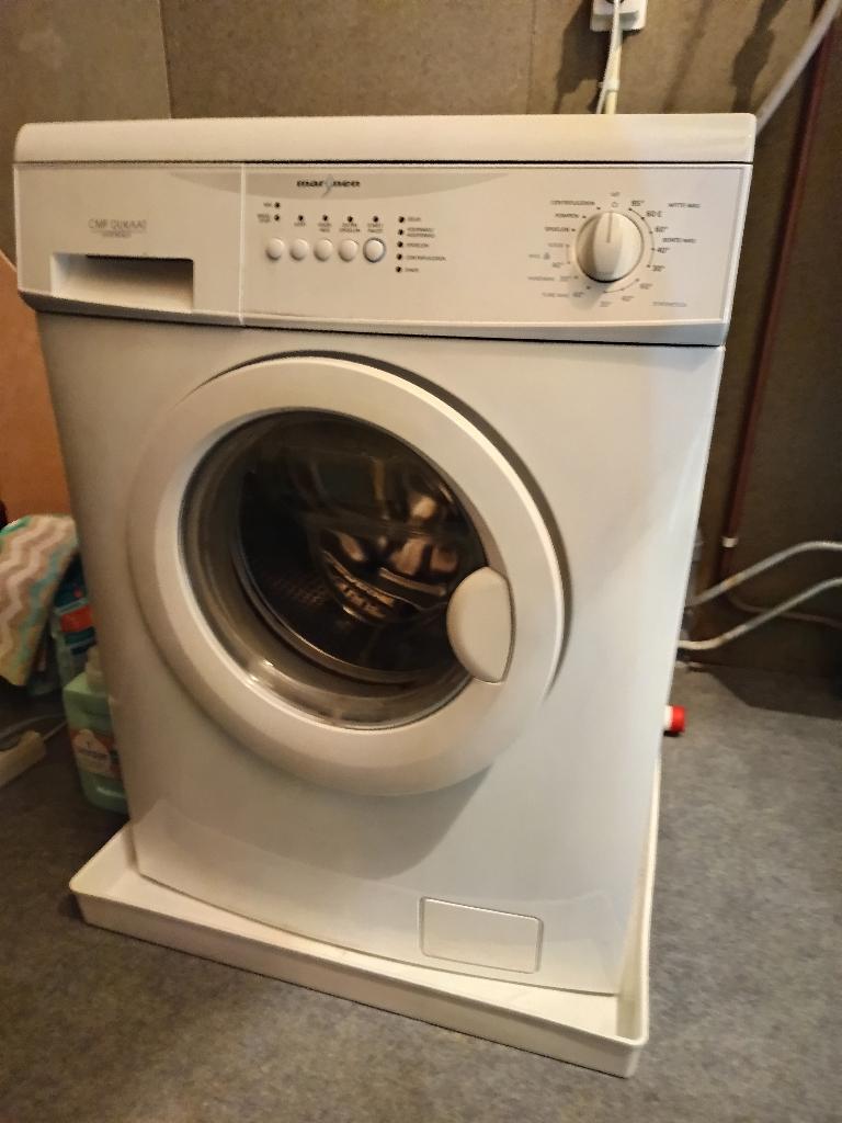 Wasmachine Marijnen, Witgoed en Apparatuur, Wasmachines, Gebruikt, Voorlader, 8 tot 10 kg, 85 tot 90 cm, 1200 tot 1600 toeren