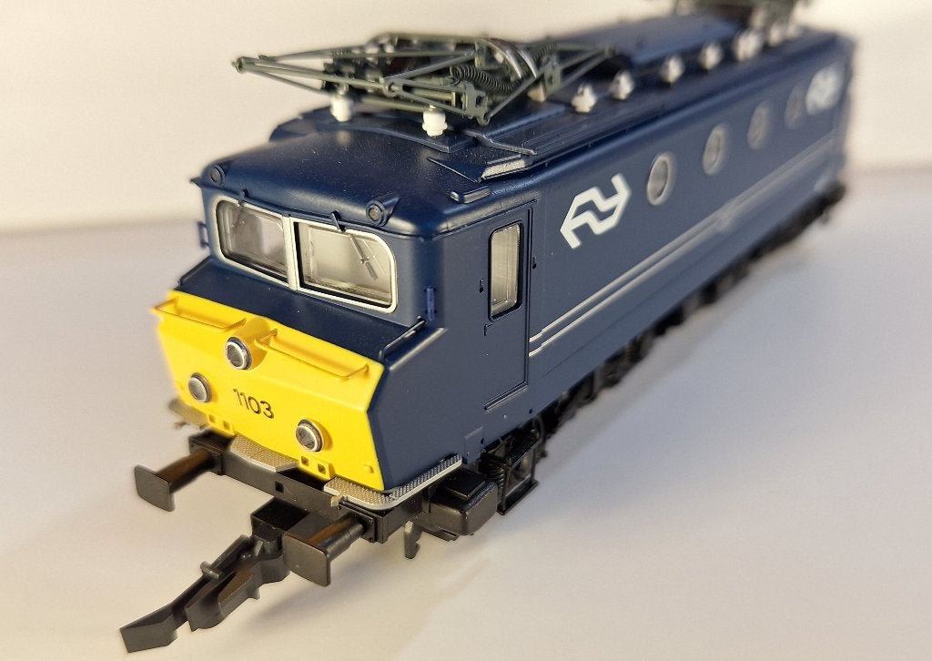 Roco NS 1103, Hobby en Vrije tijd, Modeltreinen | H0, Ophalen of Verzenden, Roco, Gelijkstroom, Locomotief