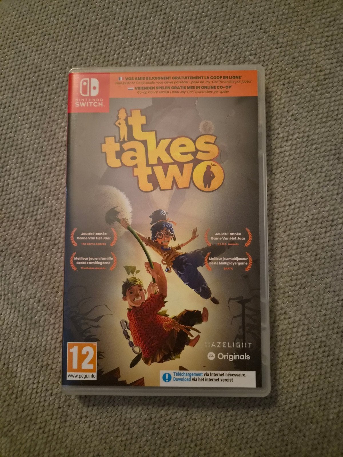 It takes two (niet gebruikt), 2 spelers, Ophalen, Zo goed als nieuw, Vanaf 12 jaar
