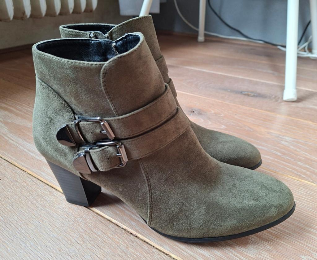 Trend one enkellaarsjes, olijfgroen, maat 39, Kleding | Dames, Schoenen, Trend one, Lage of Enkellaarzen, Ophalen of Verzenden