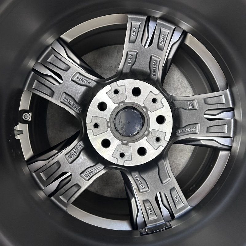 18 inch originele M velgen + zomerbanden BMW 1 serie F40, 18 inch, Gebruikt, -, -