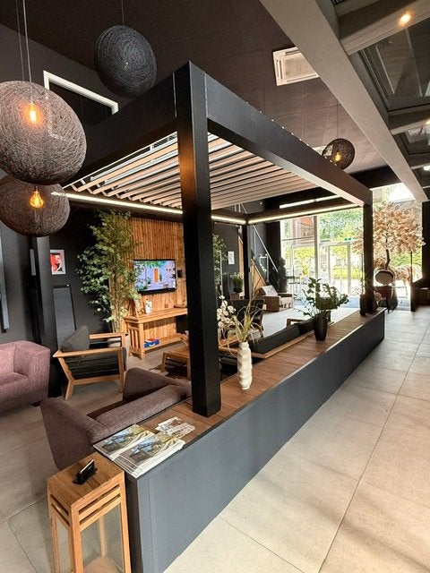 Elektrisch lamellen veranda 500x300 cm incl. led verlichting, Ketelmeerstraat 152 te Lelytad, Nieuw, Ophalen of Verzenden, Overkappingplaza