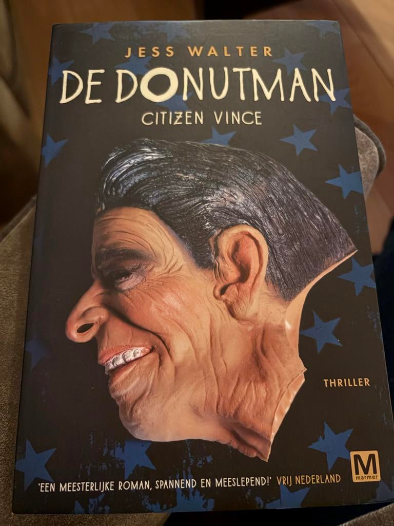 De Donutman - Jess Walter (Thriller), Boeken, Thrillers, Zo goed als nieuw, Nederland, Ophalen of Verzenden