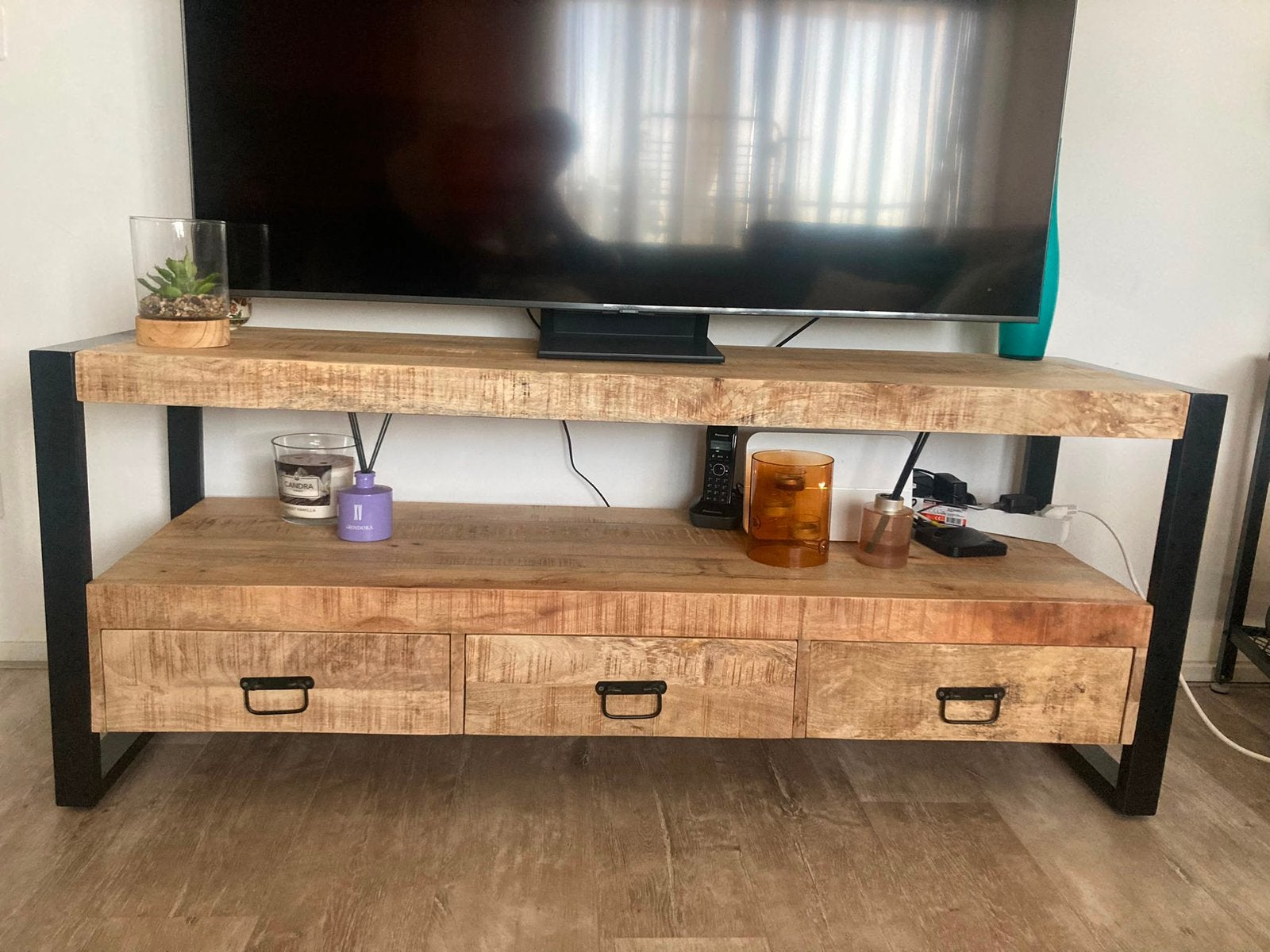 Tv meubel Huus, Huis en Inrichting, Ophalen, Zo goed als nieuw, 25 tot 50 cm, Minder dan 100 cm