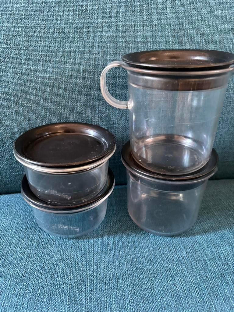 Tupperware koffieset: melkkan en suikerpot met 2 bakjes, Huis en Inrichting, Keuken | Tupperware, Ophalen of Verzenden, Zo goed als nieuw