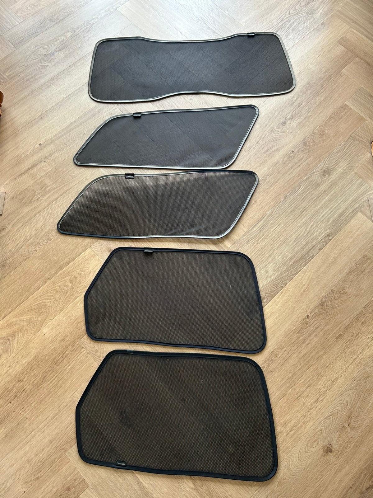 Complete set zonneschermen/carshades volvo v50 (2004-2012), Ophalen of Verzenden, Gebruikt, Volvo