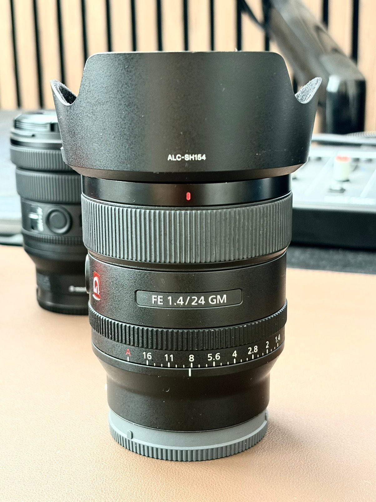 Sony FE 24mm F1.4 GM, Ophalen, Zo goed als nieuw, Groothoeklens