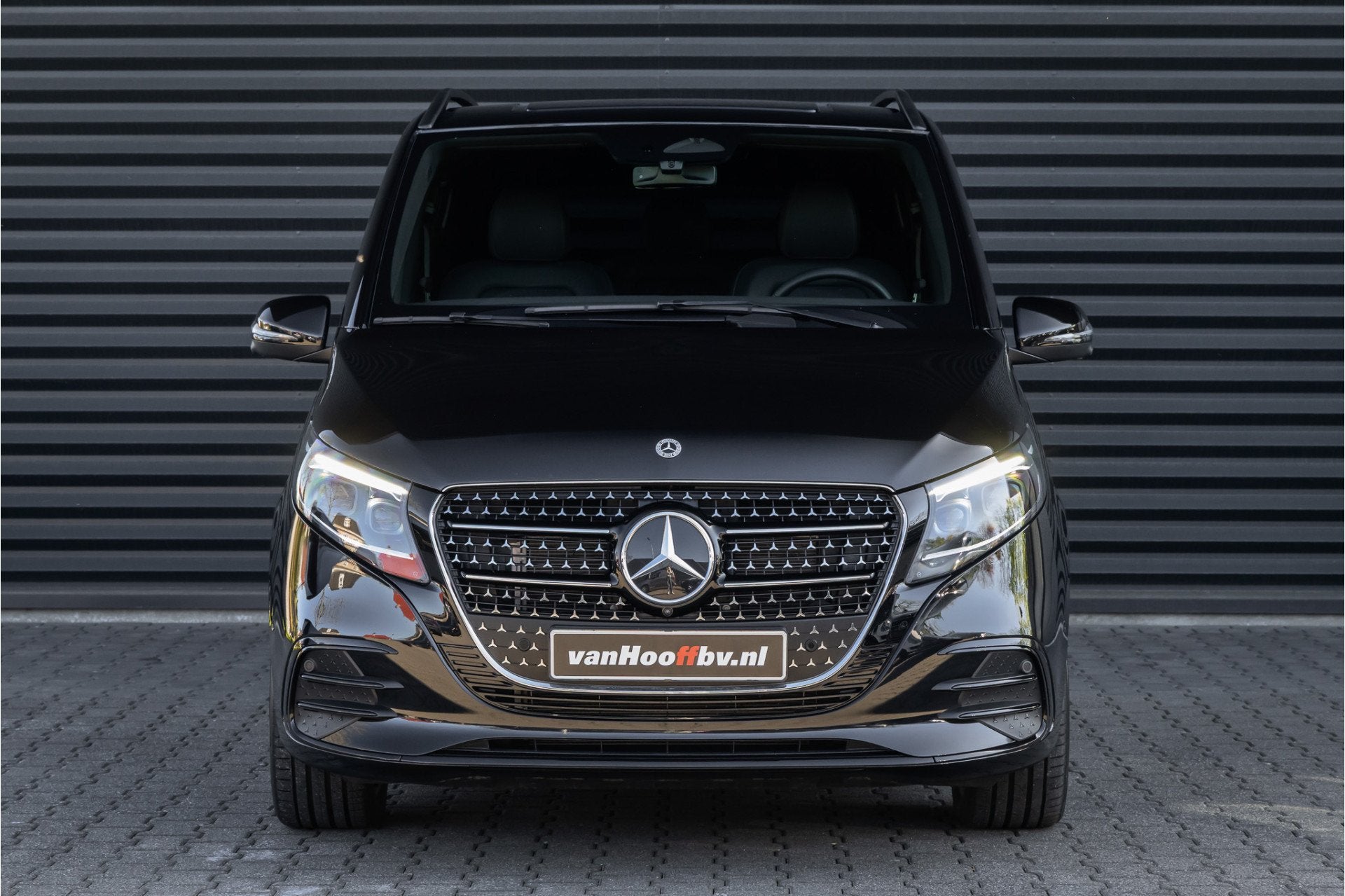 Mercedes-Benz V-Klasse 300d 4 Matic XL AMG-Line -Burmester-D, Auto's, Gebruikt, 2500 kg, Zwart, Bedrijf