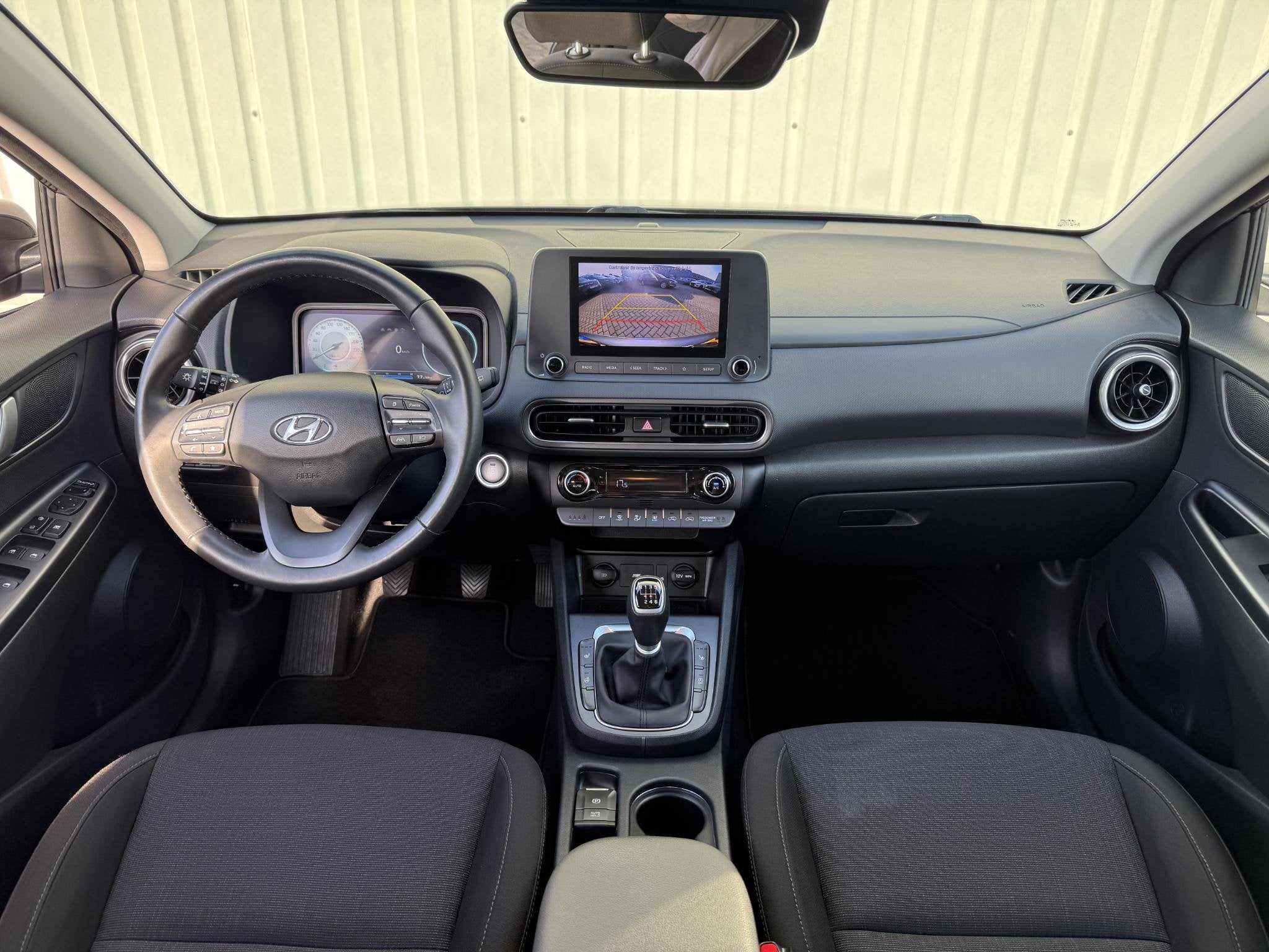 Hyundai Kona 1.0 T-GDI Fashion / Apple Carplay & Android Aut, Auto's, Voorwielaandrijving, Stof, Gebruikt, Euro 6