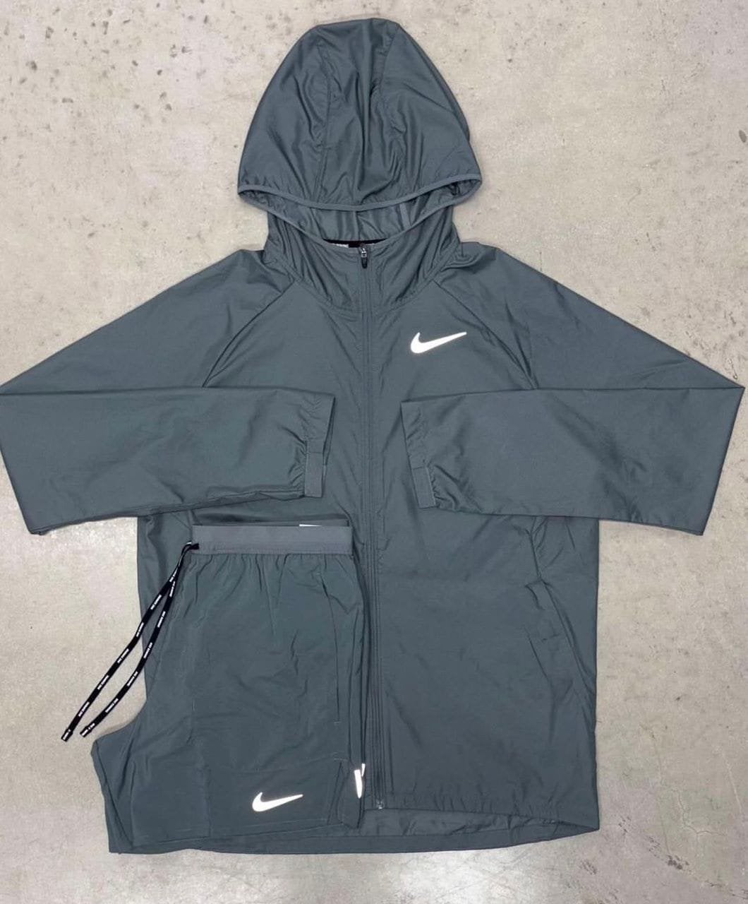 Nike pakken, Ophalen of Verzenden, Nieuw, Overige maten, Algemeen