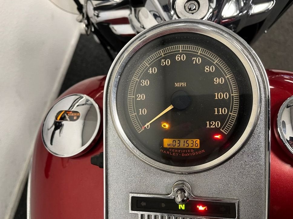 ⭐️⭐Harley-Davidson ROAD KING CLASSIC (2004)⭐️⭐, Motoren, 2 cilinders, Harley-Davidson, Motorrijbewijs A, Bedrijf