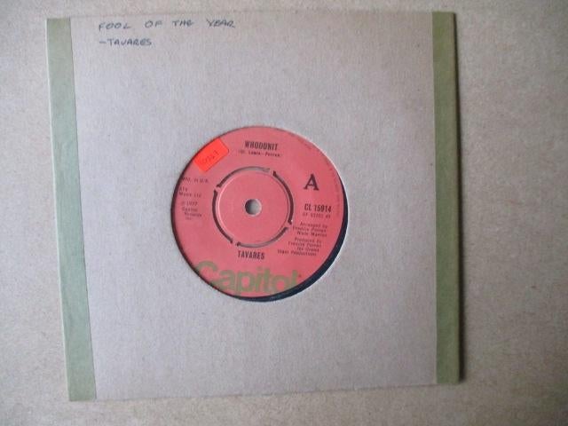 s5010 tavares - whodunit 2, Ophalen, Gebruikt, Overige genres, 7 inch