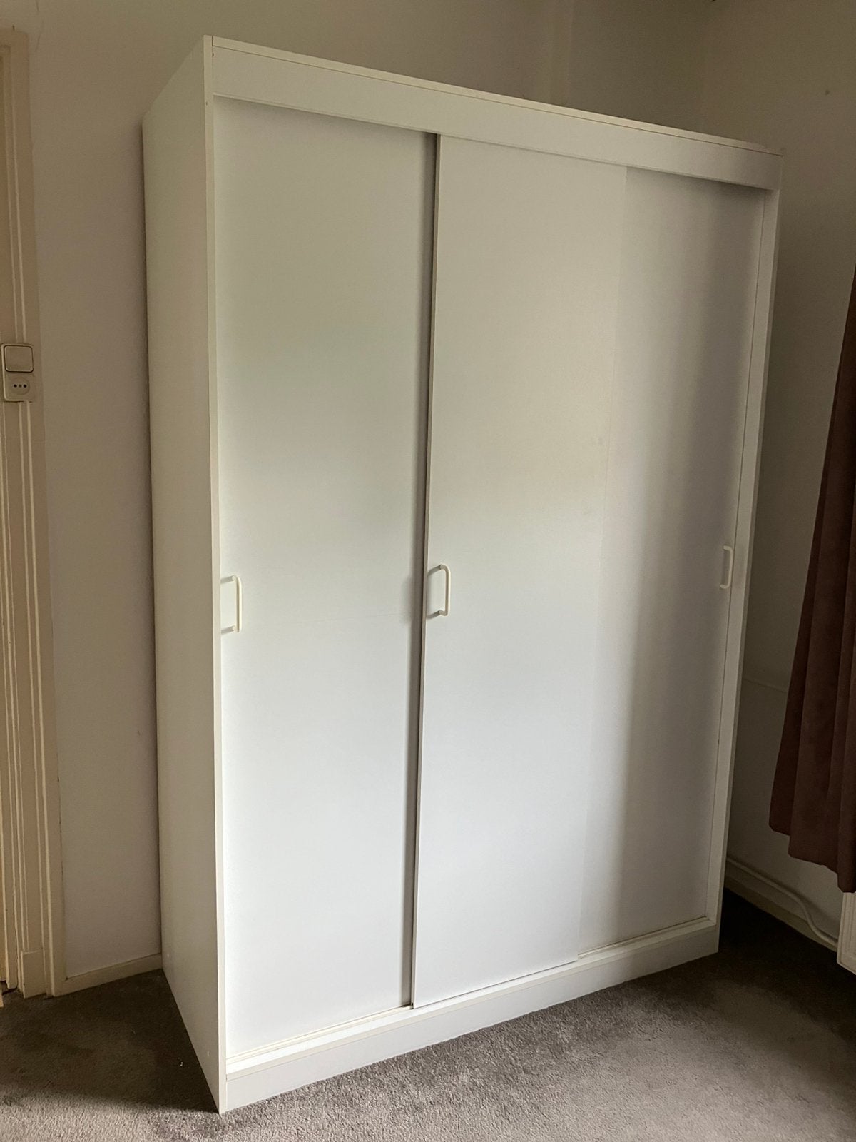 Kast kledingkast, Ophalen, 100 tot 150 cm, Zo goed als nieuw, 150 tot 200 cm