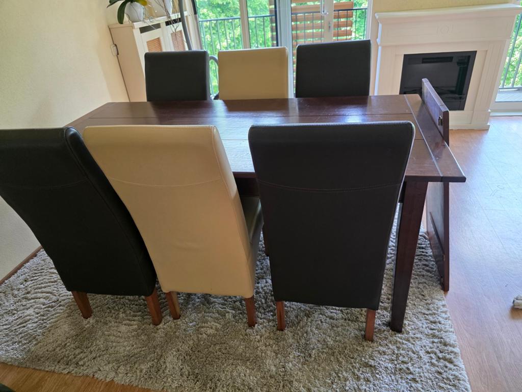 Eettafel met 6 leren stoelen en vloerkleed - GRATIS, Ophalen, Gebruikt, Overige materialen, 50 tot 100 cm