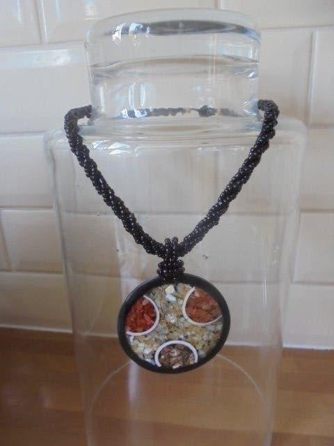 Mooie ketting met hanger parelmoer, Bruin, Ophalen of Verzenden, Zo goed als nieuw, Overige materialen