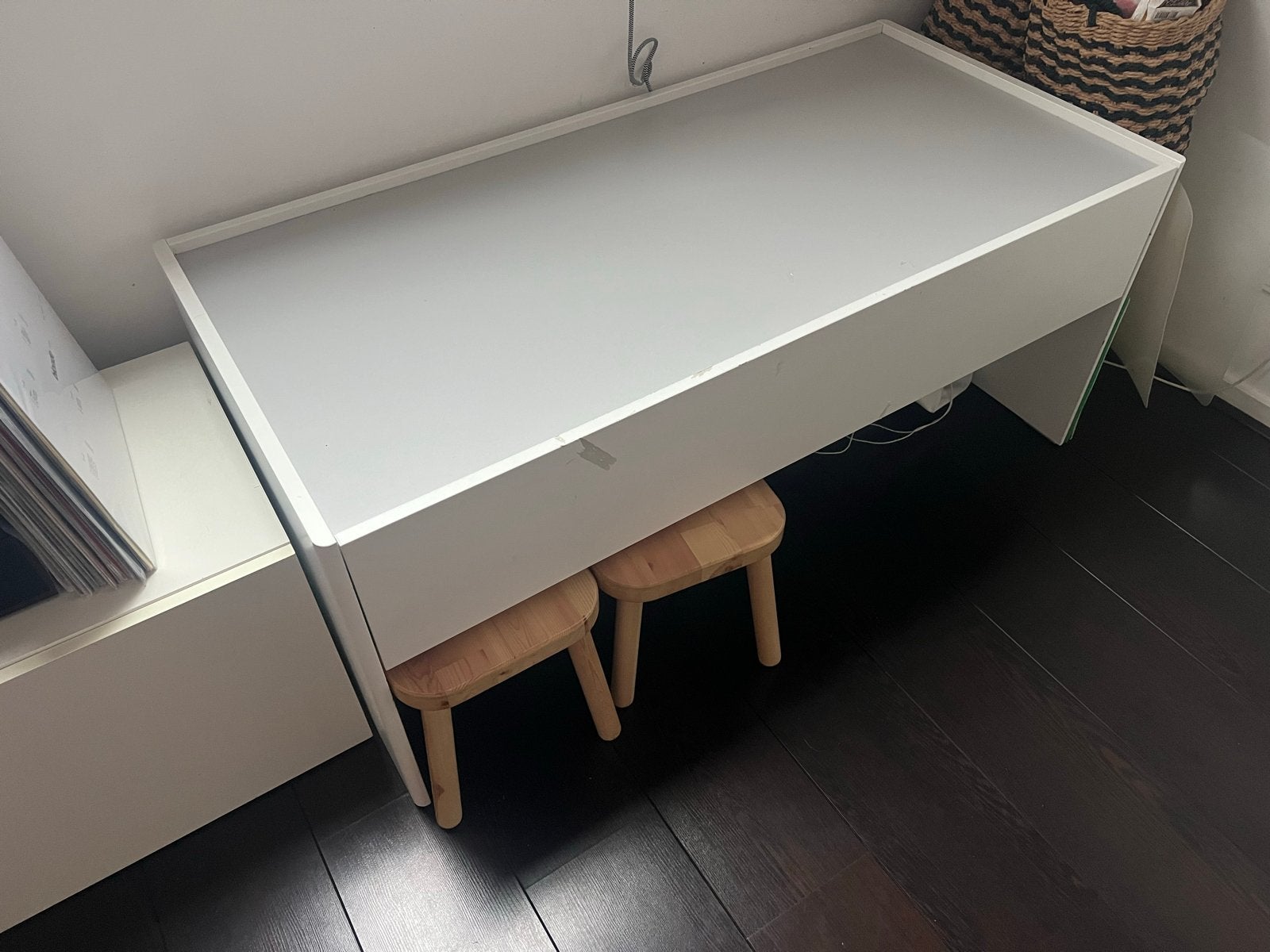 IKEA DUNDRA Speeltafel met opbergruimte, wit/grijs, Ophalen of Verzenden, Gebruikt