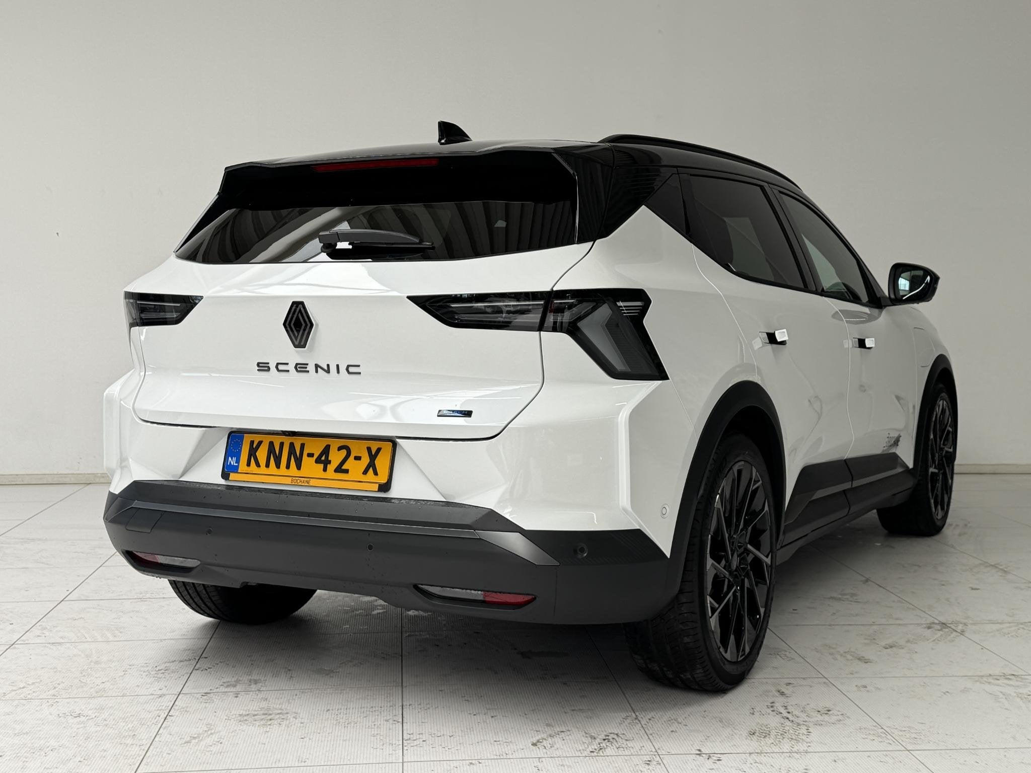 Renault Scenic E-Tech EV87 long range Esprit Alpine | DEMO |, Auto's, Huisgarantie, Met garantie (alle), Wit, 625 km
