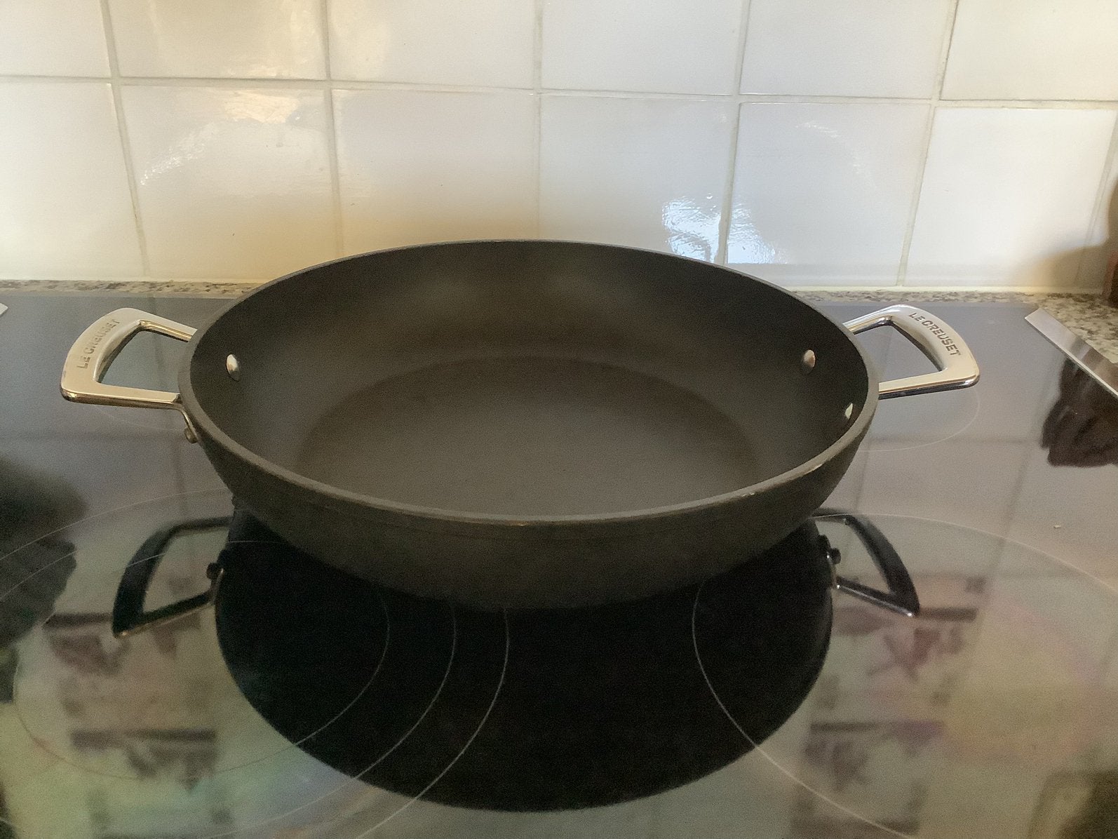 Le Creuset wokpan + 2 Dru gietijzeren pannen, Huis en Inrichting, Ophalen of Verzenden, Zo goed als nieuw, Gietijzer, Wok