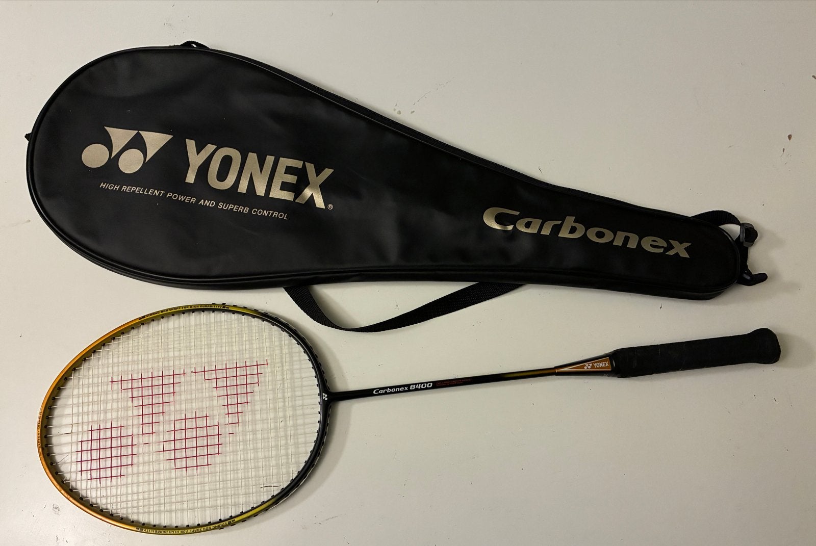 Yonex Carbonex 8400 Badminton Racket met hoes, Ophalen, Gebruikt, Racket(s)
