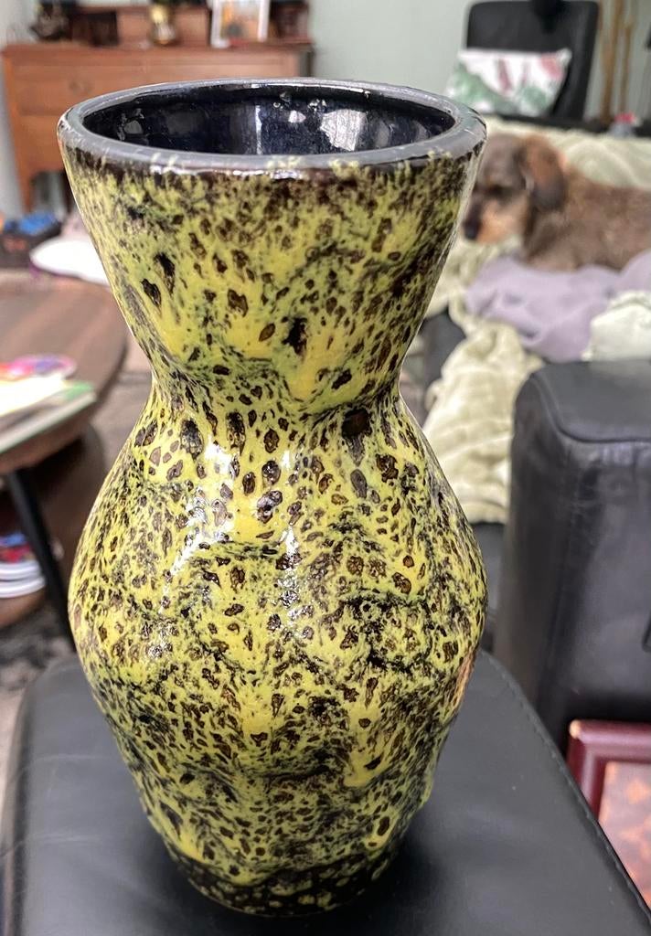Scheurich/fat lava vintage vaasje onbeschadigd., Huis en Inrichting, Woonaccessoires | Vazen, Steen, Overige kleuren, Ophalen of Verzenden