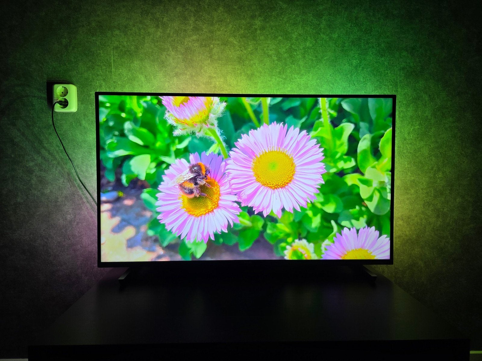 Philips 43inch 4K UHD Smart TV met Ambilight, Ophalen, Philips, LED, 50 Hz