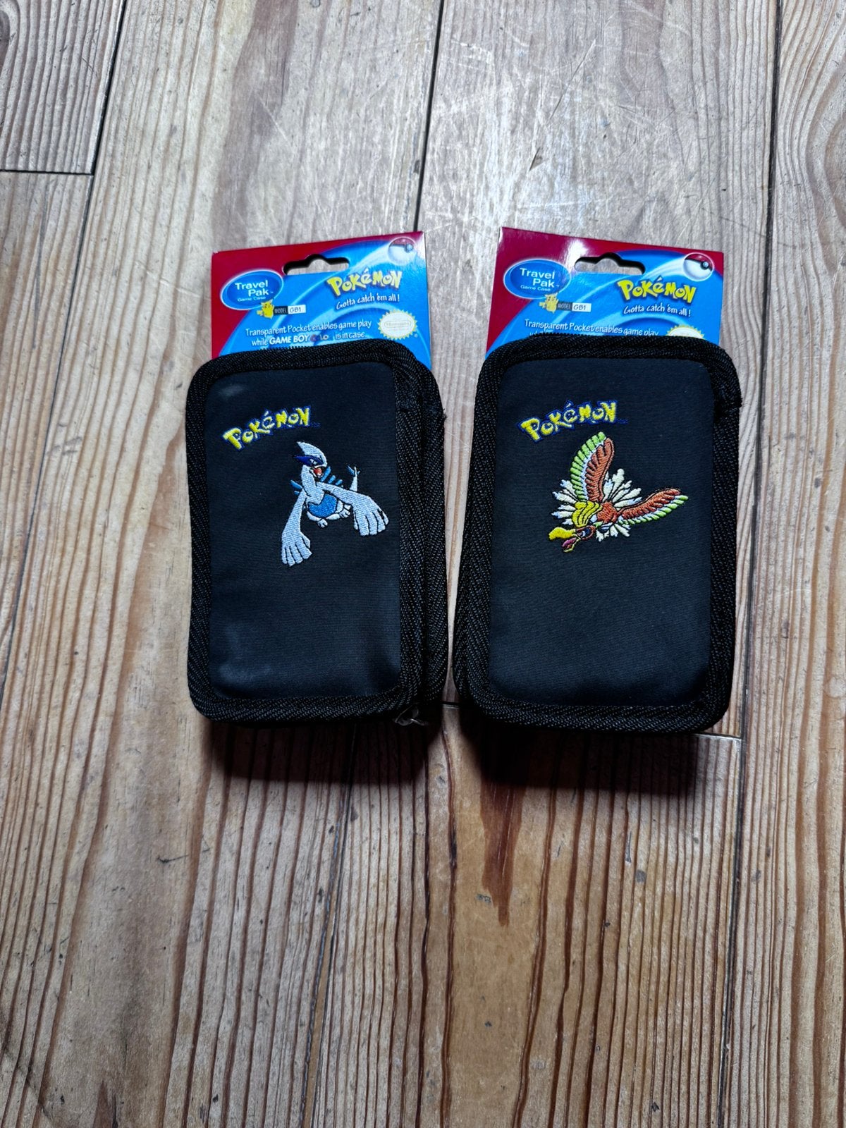 Pokémon Travel Pak Game Case voor Game Boy (2 stuks), Ophalen of Verzenden, Nieuw