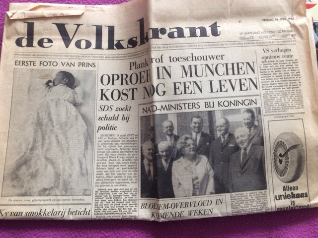 13 artikelen kaarten etc over het koninklijk huis, Ophalen of Verzenden, Gebruikt, Nederland, Tijdschrift of Boek