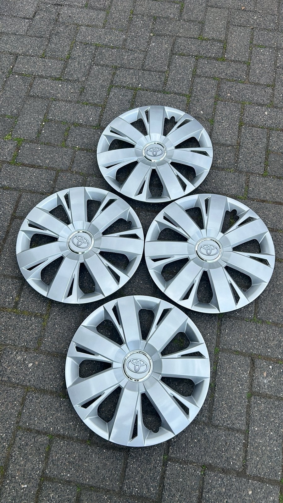 Set Toyota Wieldoppen 15 inch, Auto diversen, Wieldoppen, Ophalen of Verzenden, Nieuw