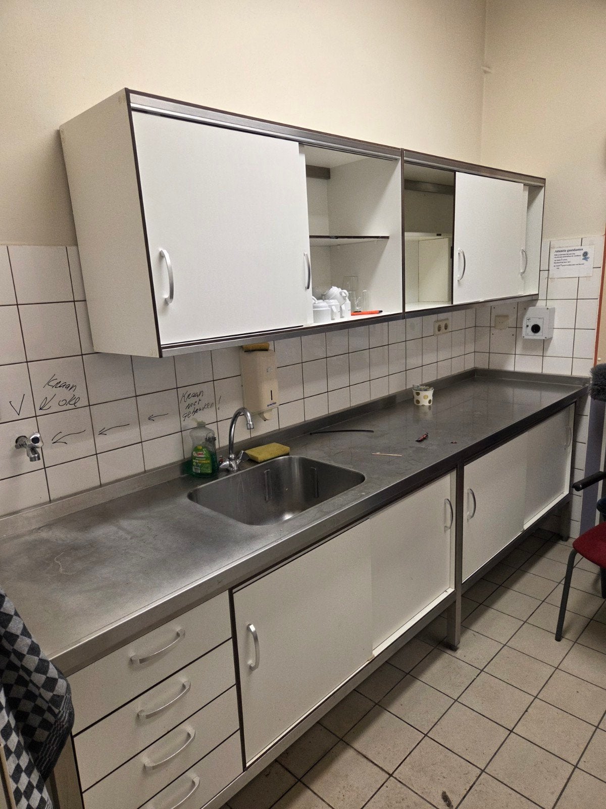 Gebruikte RVS keuken met bovenkasten en spoelbak, Gebruikt, Wit, Enkelwandige keuken, Ophalen of Verzenden