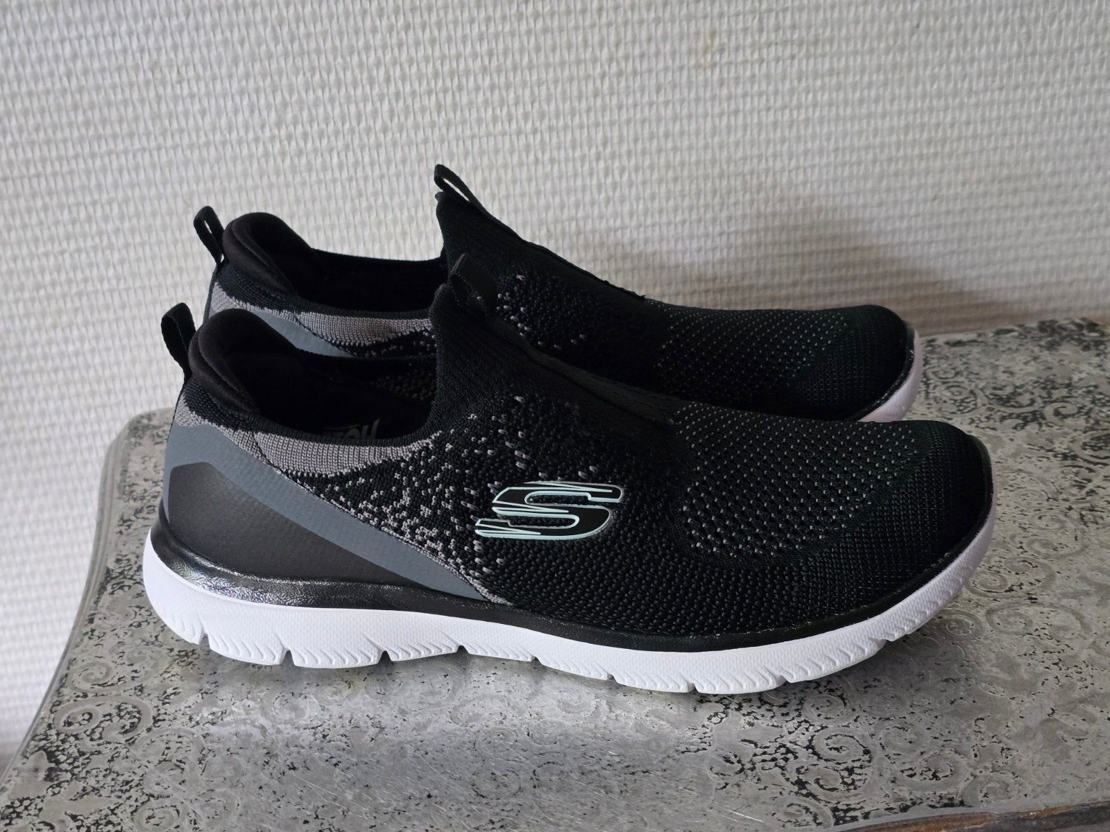 Skechers Memory Foam Sneakers Maat 38 Zwart, Skechers, Zwart, Ophalen of Verzenden, Sneakers of Gympen