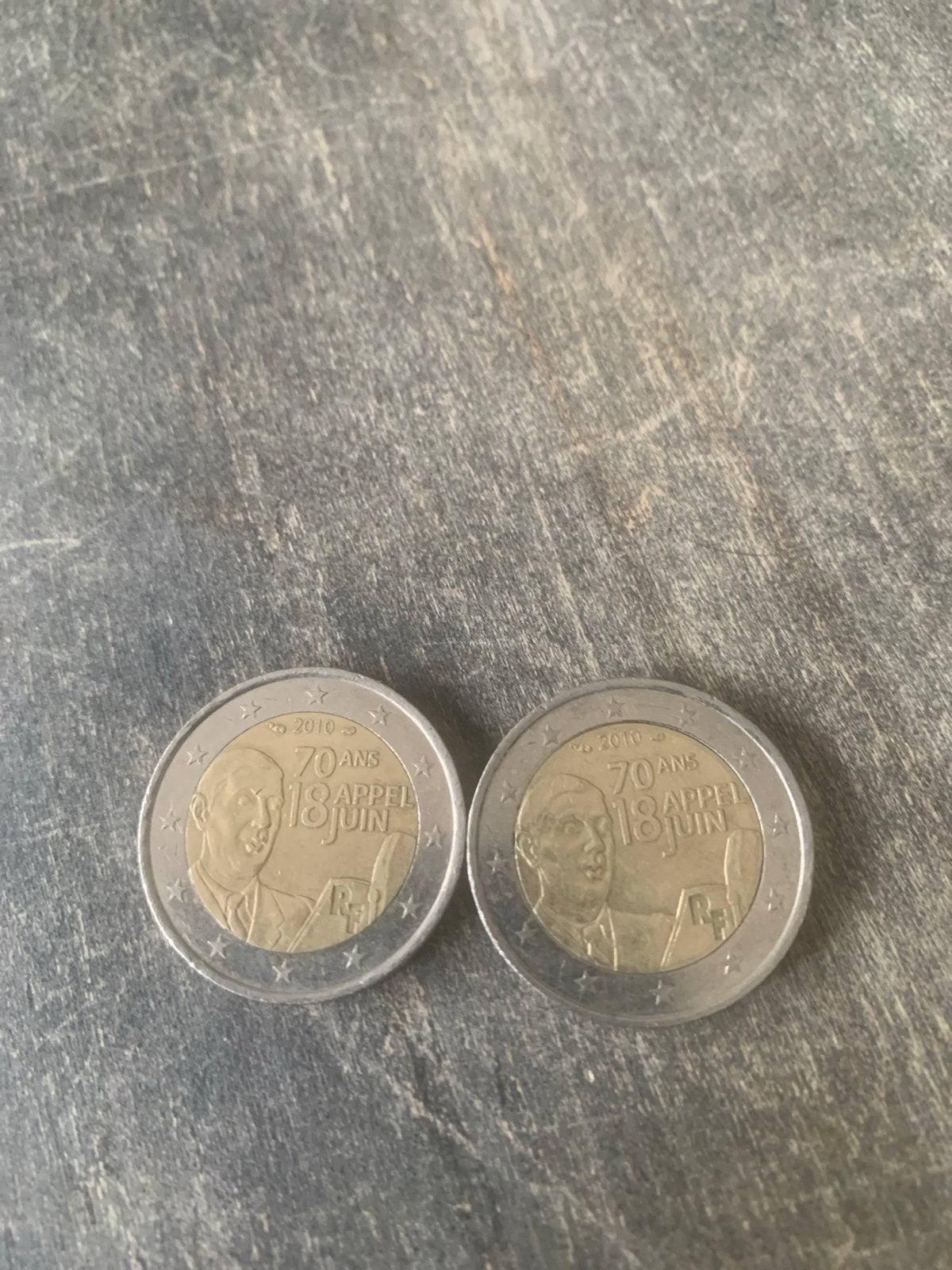 2 Euro Frankrijk 2010 - 70 jaar Oproep van 18 juni, Ophalen of Verzenden, Frankrijk, 2 euro, Setje