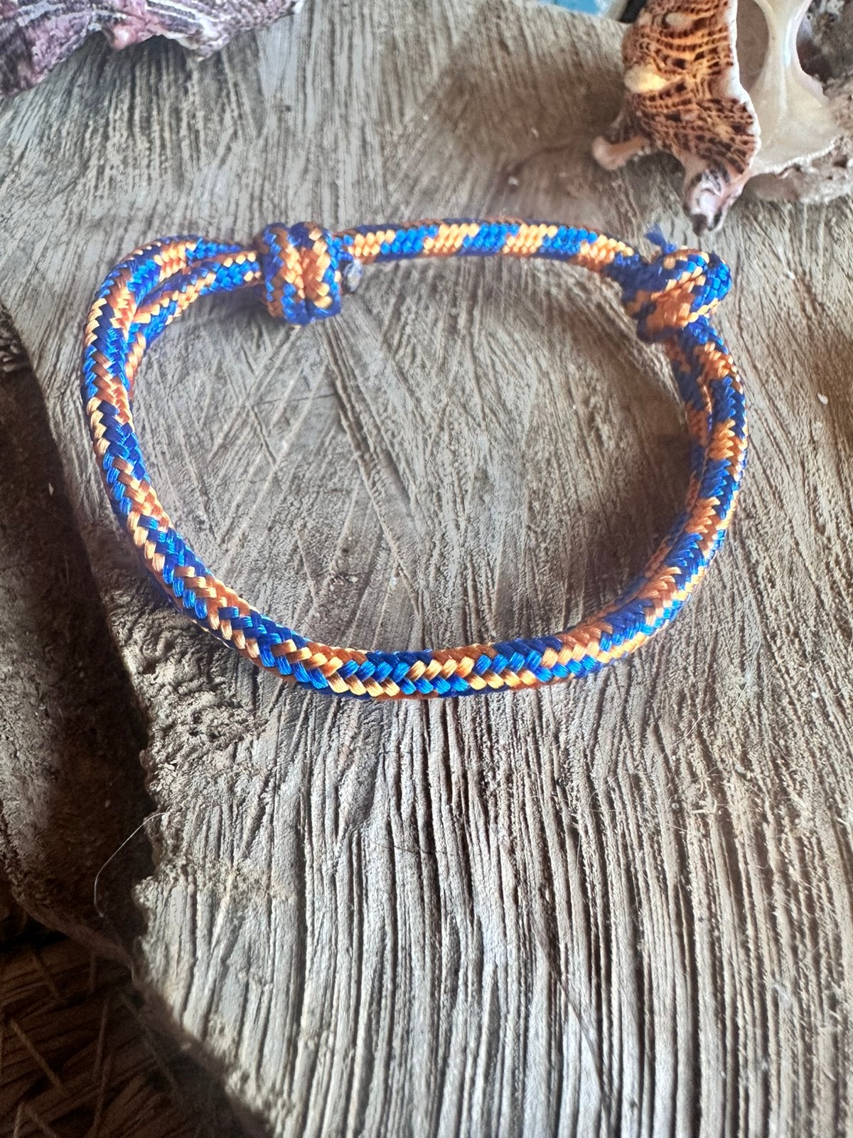 Trendy armband / enkelband / blauw - oranje / nieuw, Sieraden, Tassen en Uiterlijk, Kettingen, Ophalen of Verzenden, Nieuw